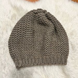 Portolano cashmere knitted hat